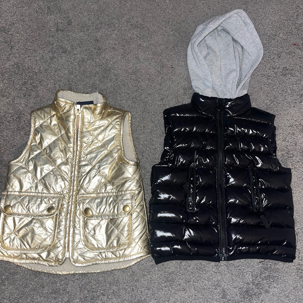 Girl/toddler/Baby /youth clothing lot, 2T, 2 pieces Winter/ Fall Vest lot